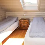 Amazing Home In Feda With Wifi Дом отдыха *